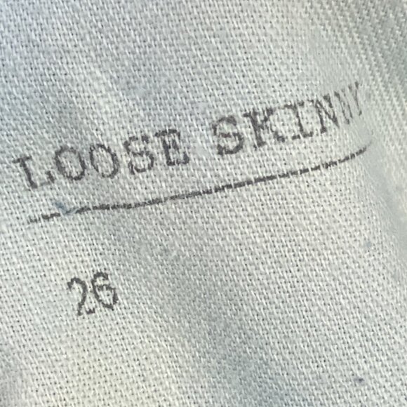 6397 Women's Size 26 The News Classic Used Blue Loose Skinny Jeans Made In USA - Picture 3 of 5